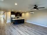 158 Mosher Ave - Photo 3