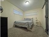 627 Richard St - Photo 35