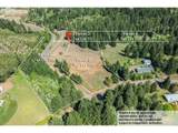  Hillcrest Dr - Photo 2