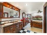 8758 Stayton Rd - Photo 20