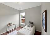 1060 Shelton St - Photo 26