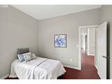 1060 Shelton St - Photo 27
