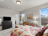 724 4TH Ave - Photo 20