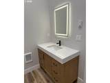 1150 Bay St - Photo 10