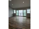 1150 Bay St - Photo 4