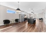 331 Maple St - Photo 18