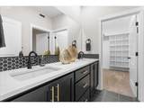 331 Maple St - Photo 25