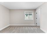 331 Maple St - Photo 35