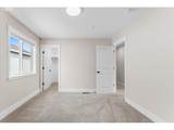 331 Maple St - Photo 36