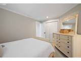 2420 Ivy Ln - Photo 18