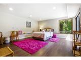 1511 Woodland Ter - Photo 32