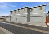 421 31ST St - Photo 14