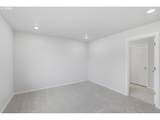 421 31ST St - Photo 8
