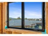 486 Seaview Dr - Photo 13
