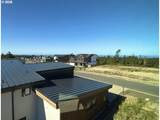 486 Seaview Dr - Photo 20