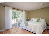 3008 Chastain Ave - Photo 17