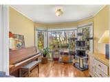 1002 11TH St - Photo 10