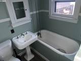 1760 Norway St - Photo 12