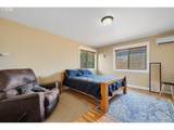 2207 8TH St - Photo 11