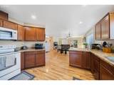 2207 8TH St - Photo 9