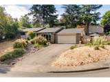 1020 Windemere Dr - Photo 3