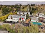 10690 Davies Rd - Photo 18
