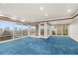 2020 Market Street Dr - Photo 4