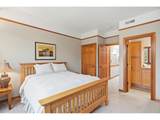 1807 Columbia St - Photo 15