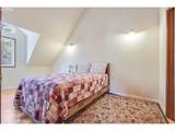 598 Laurel St - Photo 20