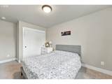 665 9TH St - Photo 38