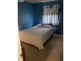 2499 Holladay St - Photo 19
