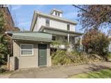 1903 12TH Ave - Photo 2