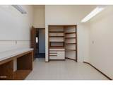 989 Estate Dr - Photo 15