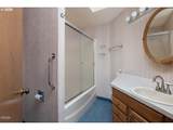989 Estate Dr - Photo 22