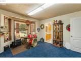 913 Starveout Creek Rd - Photo 19