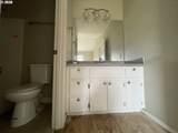 19189 Yamhill St - Photo 33