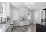 1020 E Ave - Photo 11