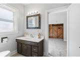1020 E Ave - Photo 16