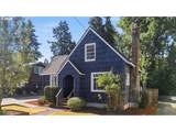 1020 E Ave - Photo 2