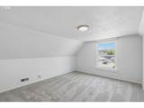 1020 E Ave - Photo 23