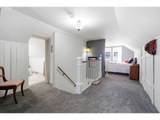 1160 Columbia St - Photo 28