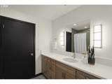 3362 Fairmount Blvd - Photo 34