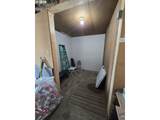 407 Residence St - Photo 10