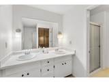 1721 Highland Dr - Photo 18