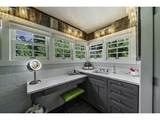215 4TH St - Photo 21