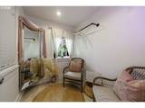 215 4TH St - Photo 36