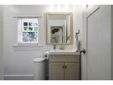 215 4TH St - Photo 37