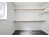 825 Ridgeway Ave - Photo 16