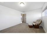 825 Ridgeway Ave - Photo 19