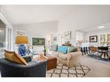 30 Crestfield Ct - Photo 3